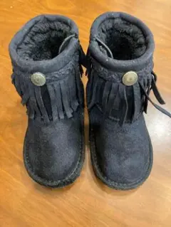 ブラックフリンジブーツ