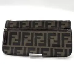 Fendi FFロゴデザイン ポーチ