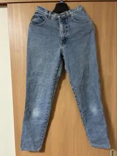 Item thumbnail for item e281100e-06b2-4708-91ee-ebe46aff483b