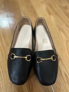 未使用 黒 モカシン 金具装飾