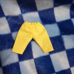 ねんどろいどどーる用服　ズボン　薄黄色