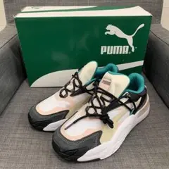 未使用 PUMA ヒドラ ブライト ハイト スニーカー 380956-02