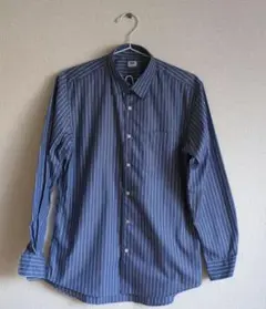UNIQLOメンズシャツ