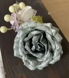コサージュ