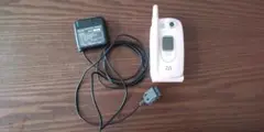 希少　レア　N252i ピンク 折りたたみ 携帯電話 充電器