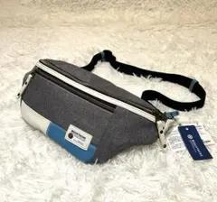 新品タグ付✨】MOUSTACHE ボディバッグ　ショルダーバッグ　グレー