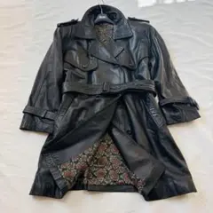 美品 本革 ラムレザー トレンチコート ベルト付き 派手裏地 黒