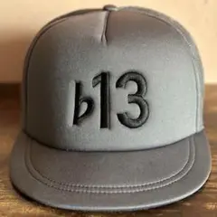 FLAT THIRTEEN フラットサーティーン　キャップ　GRAY