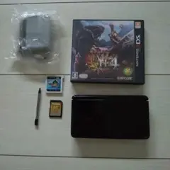 美品★3ds本体★黒★新品タッチペン、新品充電器、ゲーム２つ、メモリー付き♪