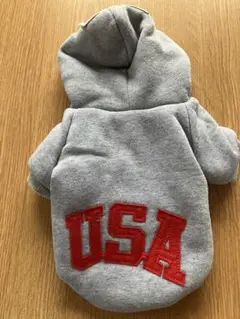 USA刺繍付きグレー犬服 Sサイズ フード付き