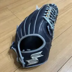 広島東洋カープ　秋山翔吾　直筆サイン入りグローブ　未使用　ZETT 広島東洋カープ 秋山翔吾 直筆サイン入りグローブ 未使用 ZETT