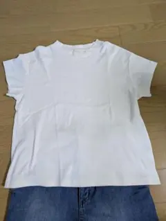 お値下げ　美品　GU Tシャツ