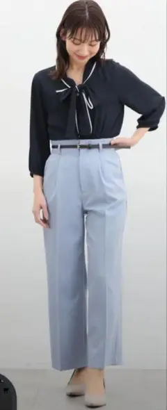 ハニーズ　ストレートパンツ　サックス