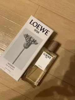 ロエベ 香水 ウーマン