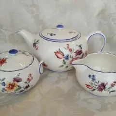ウェッジウッド　タフェッタフラワー　オーバルディッシュ4枚セット ウェッジウッド/Wedgwood/タフェッタフラワーオーバルプレート2