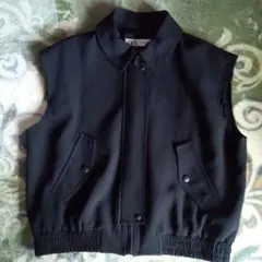 ZARA ノースリーブジャケット 黒