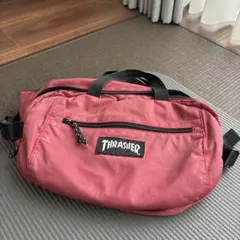 THRASHER 赤 ショルダーバッグ　ウエストポーチ　ボディバッグ