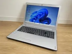 【美品】Lenovoレノボ Core i7-7500U 8GB SSD256GB