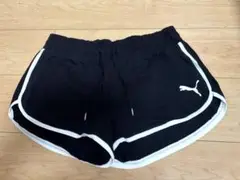 Puma 黒 ショートパンツ Lサイズ