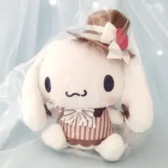 シナモロール　ブラックフォレストケーキBIG ぬいぐるみ