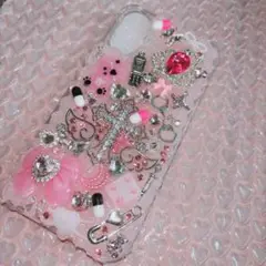 iPhone16 ホイップデコスマホケース 埋めつくし ピンク 天使の羽 十字架