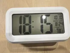 デジタル置時計 LED表示 コンパクト