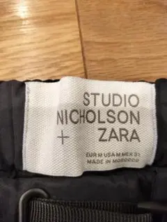 ZARA STUDIO NICHOLSON プリーツパンツ　サイズ42 ZARA × STUDIO NICHOLSONの通販と買取。古着屋ANTON。
