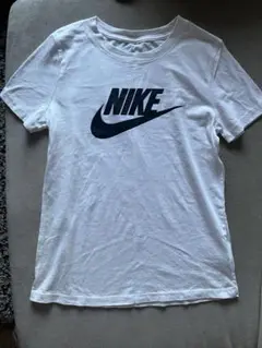 Nike ホワイト Tシャツ M トレーニングウェア