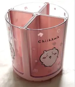 美品 希少 ちいかわ 回るペン立て 4分割