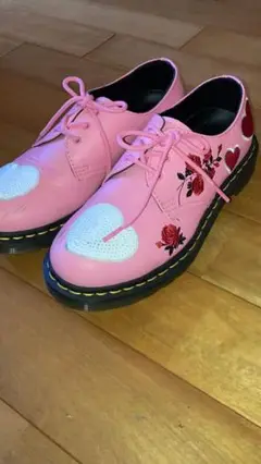Dr.martens バレンタイン限定モデル!uk6