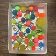 カラフルなボールとビー玉 スーパーボールセット