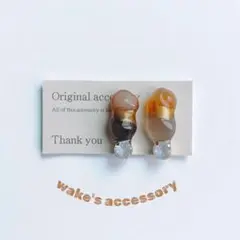 Item thumbnail for item bd16a8f0-f4a0-408b-b270-c7e095a09039