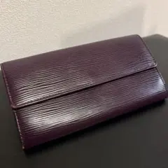 ルイヴィトン LV 長財布 エピ カシス パープル 紫