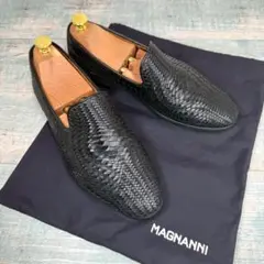 美品 MAGNANNI イントレチャート 39 コブラヴァンプ SPAIN製