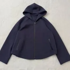 美品　PINORE バックレースジップパーカー　ネイビー　38