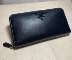 美品 PRADA ラウンドファスナー 長財布 SAFFIANO SHINE