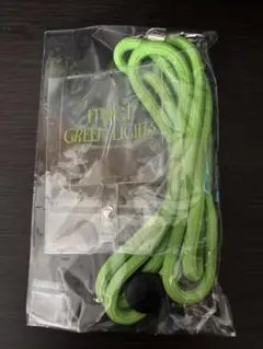 milet オリジナルスマホショルダー