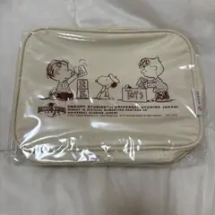 新品未使用品 スヌーピー ポーチ　オムツケース　日本生命　非売品