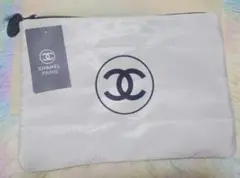 CHANEL ポーチ 大容量