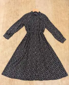 【美品】ローリーズファーム LOWRYS FARM　小花柄 長袖ワンピース M