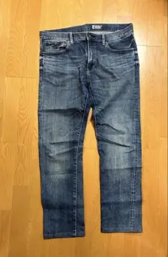 UNIQLO ストレートデニム ダークブルー34(86.5)