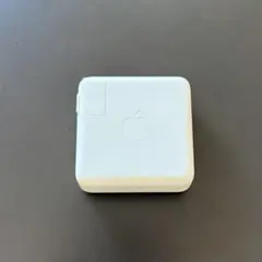 Apple純正　61W USB-C電源アダプタ