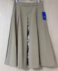 新品タグ付き！BLUE LABEL CRESTBRIDGEフレアスカート