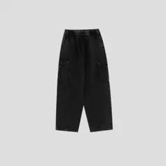 春夏デートにぴったりロングデニムパンツ 普段着 お出かけコーディネート