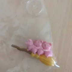 空とぶほうき　ブタ