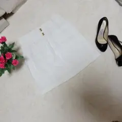 GUCCI ホワイト×ゴールド シンプル ミニスカート パーカーやトレーナー