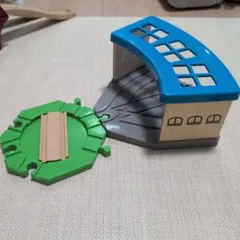 Item thumbnail for item 5f8a0af4-107d-43ff-bfcd-1d28a7229c39