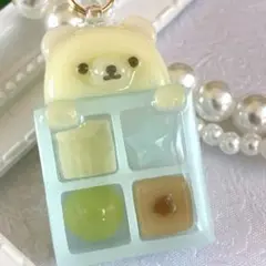 白くまちゃんのチョコレートボックス② chackymade 水色　レジン