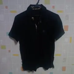 DAKS. 黒ポロシャツ