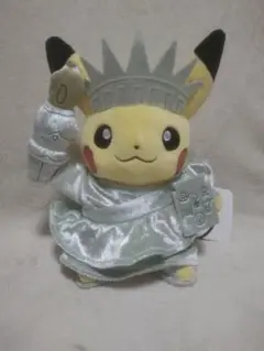 【新品未使用】ピカチュウ 自由の女神 ぬいぐるみ Amazon.co.jp: ポケモンセンターオリジナル ぬいぐるみ アメリカ